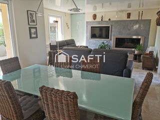  Maison � vendre 7 pi�ces 200 m�