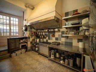  Propri�t�/ch�teau � vendre 15 + pi�ces 513 m�