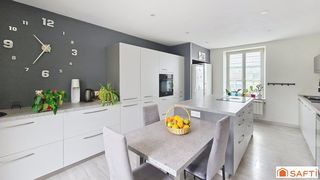  Maison � vendre 8 pi�ces 200 m�