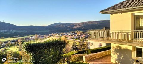   Maison de 5 pi�ces avec salle de jeux et magnifique vue Maison - 5 pi�ce(s) - 153 m�