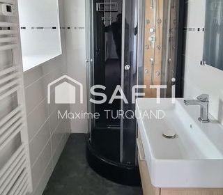  Immeuble � vendre 275 m�