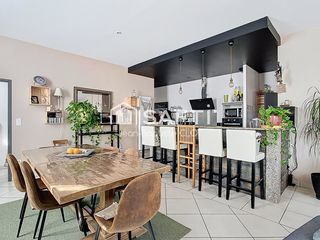  Maison � vendre 7 pi�ces 270 m�