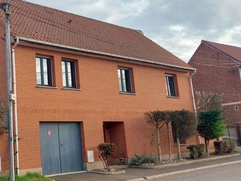   Maison de 190m2 Maison - 5 pi�ce(s) - 187 m�
