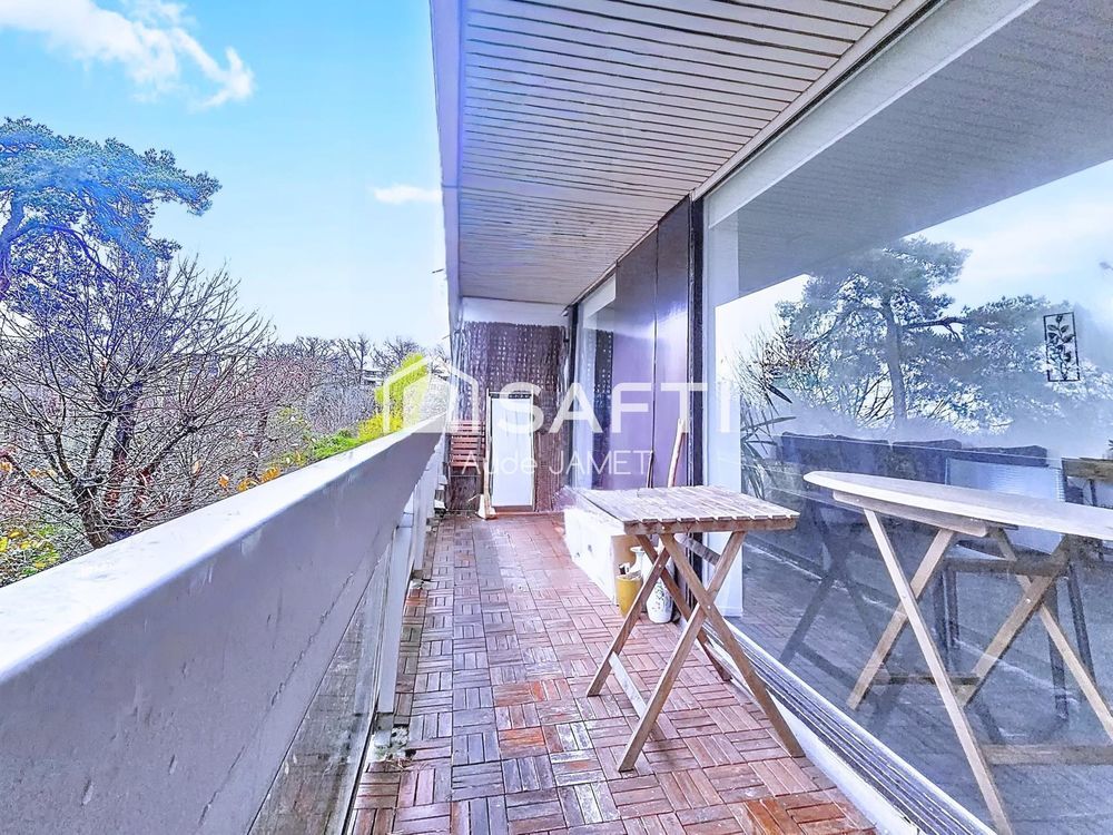 � vendre  Appartement Versailles (78000)