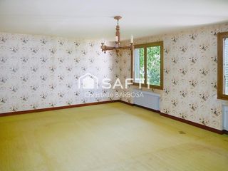  Maison � vendre 10 pi�ces 240 m�