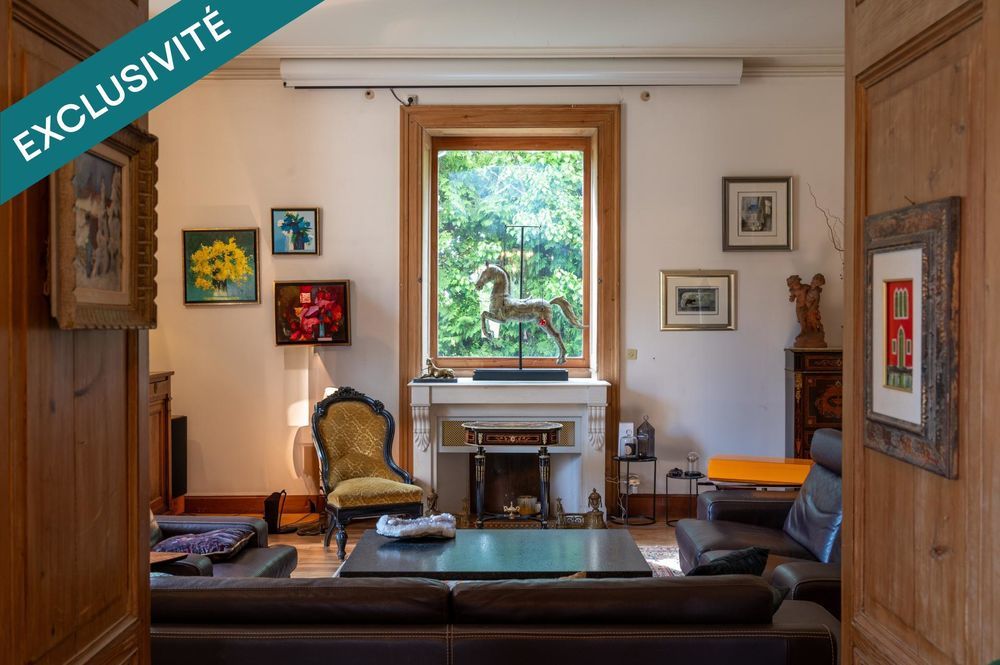 � vendre  Propri�t�/ch�teau Chaucenne (25170)