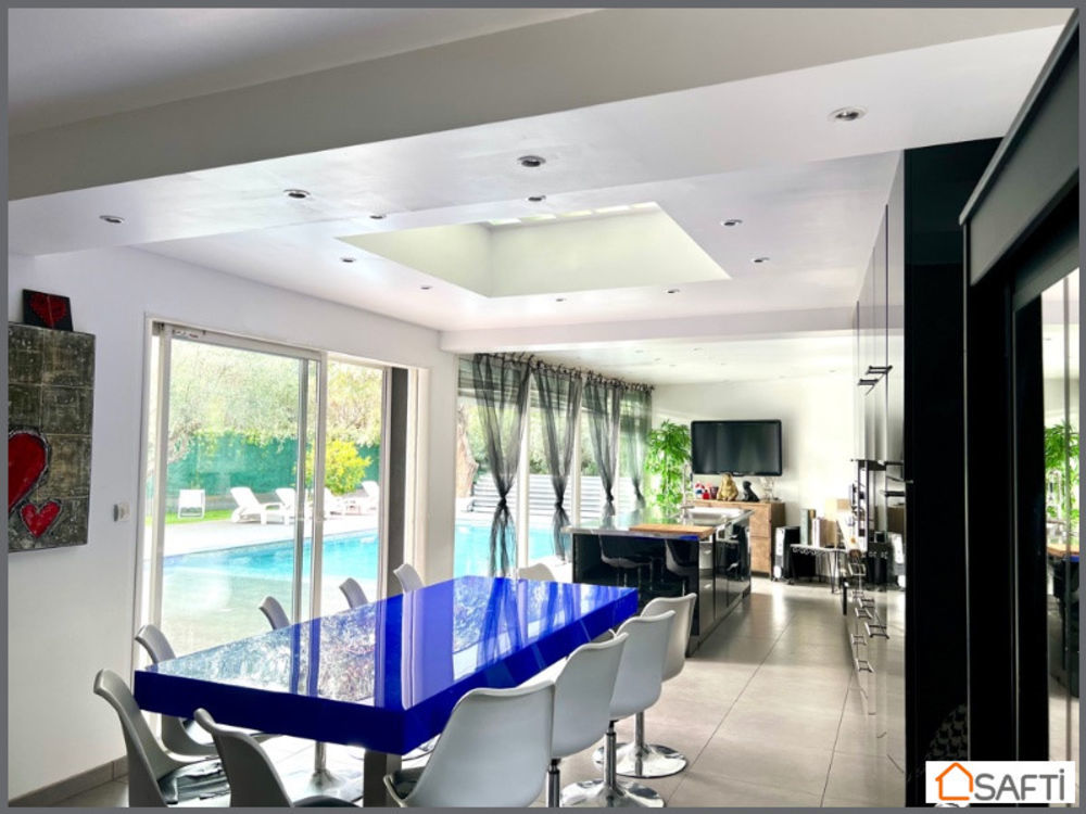 � vendre  Maison Saint-Rapha�l (83700)