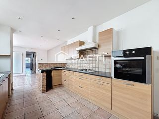  Maison � vendre 8 pi�ces 217 m�