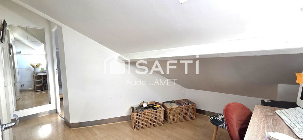 � vendre  Maison Versailles (78000)