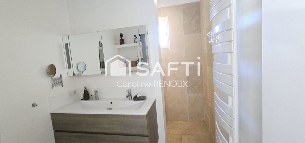 � vendre  Maison Lauris (84360)