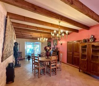  Maison � vendre 10 pi�ces 385 m�