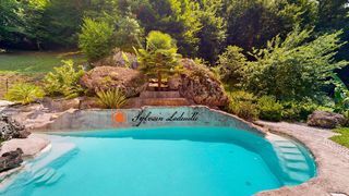  Maison � vendre 10 pi�ces 231 m�