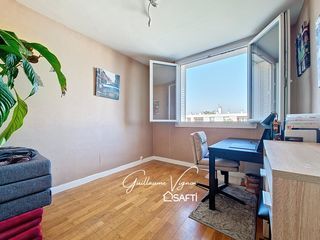  Appartement � vendre 4 pi�ces 82 m�