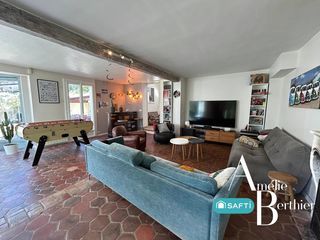  Maison � vendre 8 pi�ces 200 m�