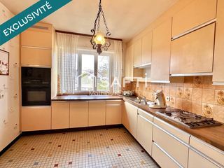  Maison � vendre 8 pi�ces 195 m�