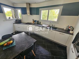  Maison � vendre 8 pi�ces 205 m�