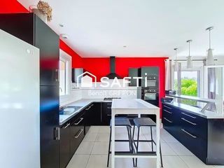  Maison � vendre 8 pi�ces 137 m�