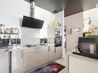  Maison � vendre 7 pi�ces 270 m�