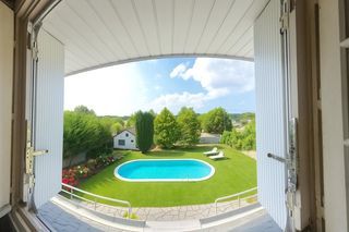  Maison � vendre 8 pi�ces 248 m�