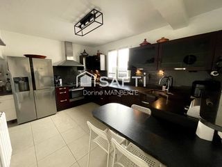  Maison � vendre 6 pi�ces 200 m�