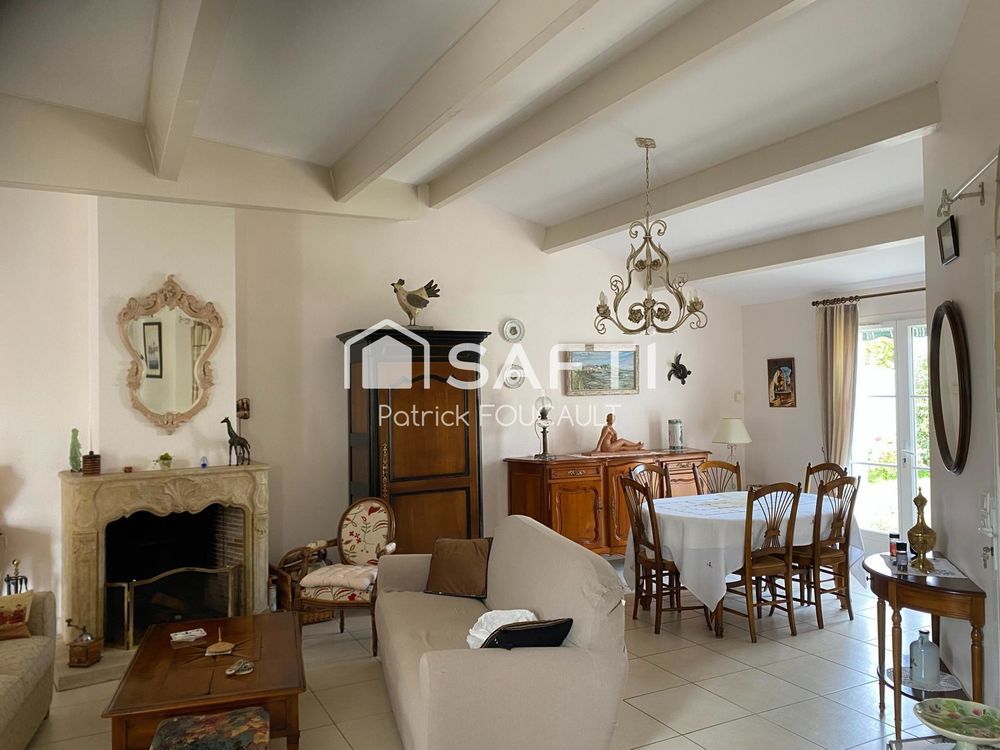 � vendre  Maison Loix (17111)