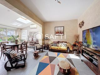  Maison � vendre 8 pi�ces 220 m�