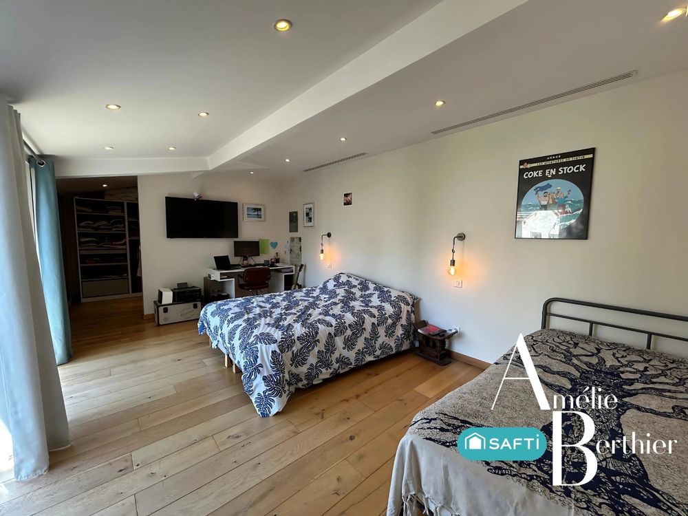 � vendre  Maison Montfort-l'Amaury (78490)