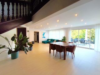  Maison � vendre 10 pi�ces 280 m�