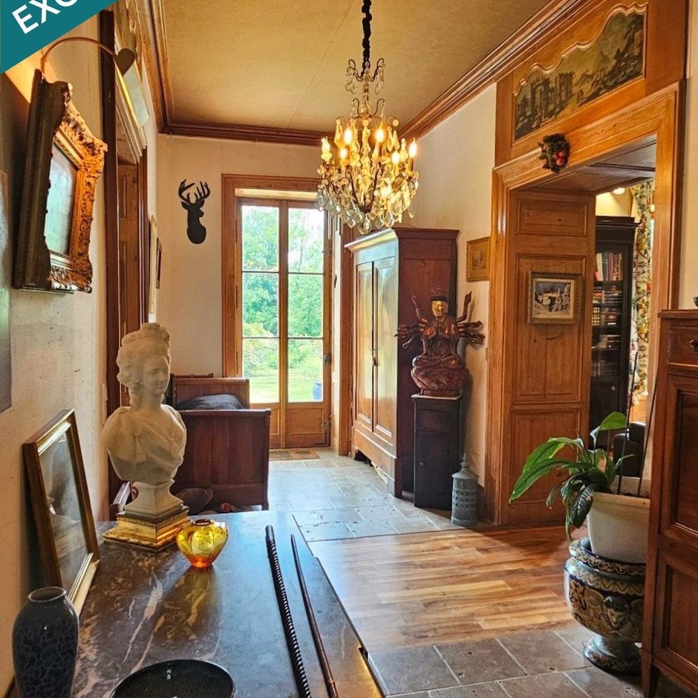 � vendre  Propri�t�/ch�teau Chaucenne (25170)