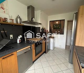  Appartement � vendre 3 pi�ces 77 m�