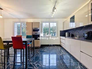  Maison � vendre 6 pi�ces 135 m�