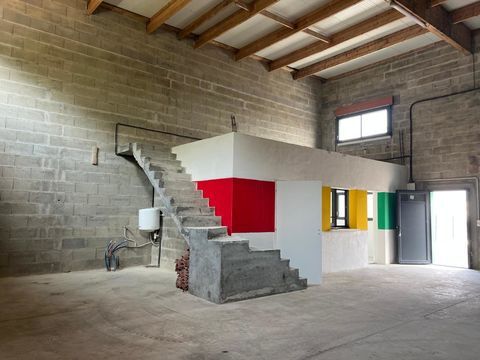 LOCAL ENTREPOT ARTISANAL Dompierre 1640 17139 Dompierre-sur-mer