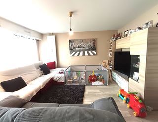  Appartement � vendre 3 pi�ces 77 m�