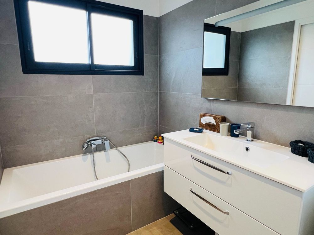 � vendre  Maison Saint-Aubin-de-M�doc (33160)