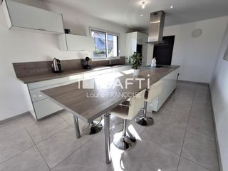  Maison � vendre 6 pi�ces 150 m�