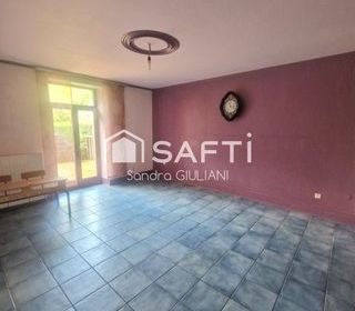  Maison � vendre 5 pi�ces 220 m�