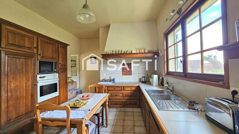 � vendre  Maison Villiers-Saint-Fr�deric (78640)