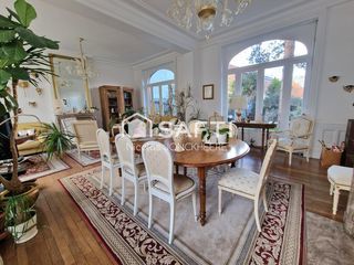  Maison � vendre 8 pi�ces 250 m�