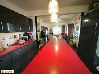  Maison � vendre 7 pi�ces 150 m�