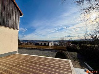  Immeuble � vendre 230 m�