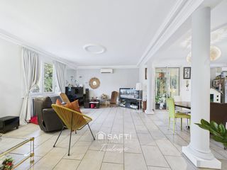  Maison � vendre 8 pi�ces 274 m�