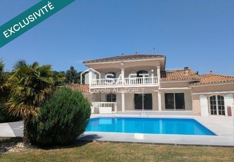   Piscine, jardin paysager et 180 m� habitables : vivez comme en vacances toute l'ann�e. Maison - 6 pi�ce(s) - 180 m�