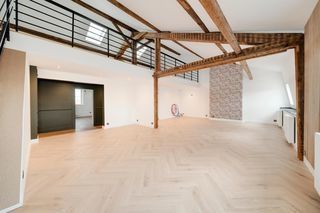  Appartement � vendre 4 pi�ces 140 m�