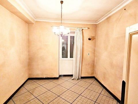   � Vendre  Maison  Duplex  TYPE T7  de 140  m�  �  EYDOCHE   38960 Maison - 7 pi�ce(s) - 140 m�