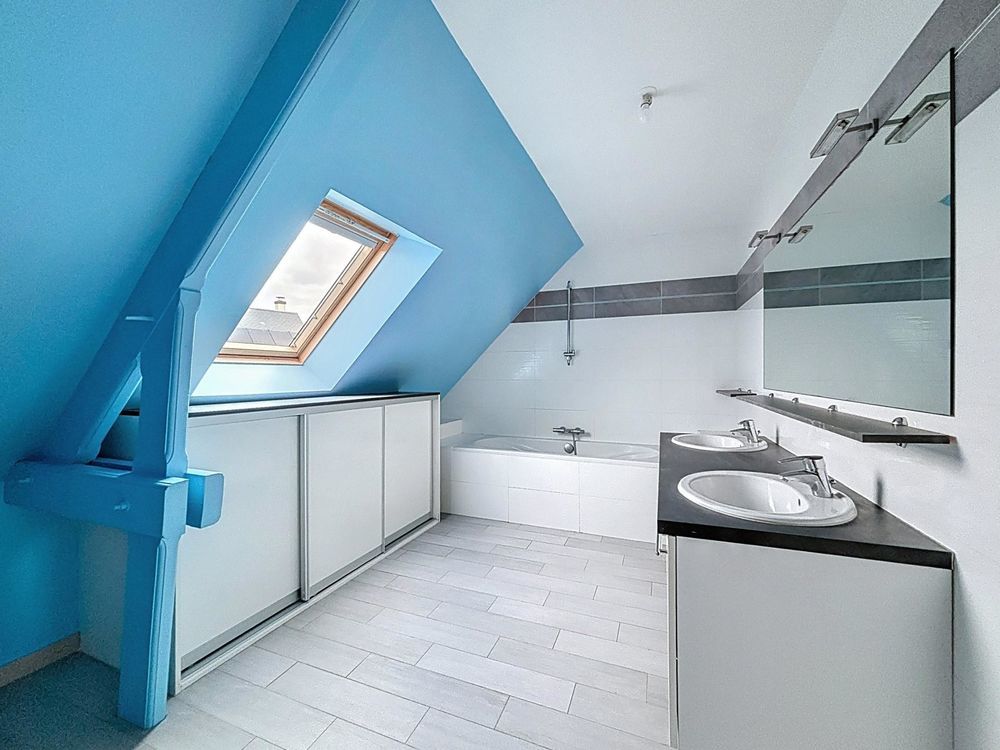 � vendre  Maison Saint-Cyr-sur-Loire (37540)