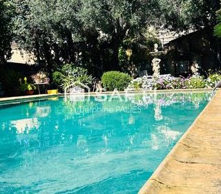  Maison � vendre 5 pi�ces 230 m�