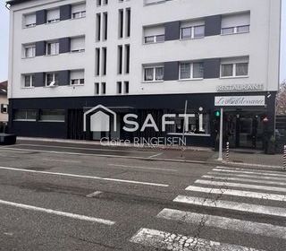  Immeuble � vendre 881 m�