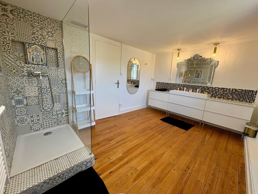 � vendre  Propri�t�/ch�teau Gasques (82400)