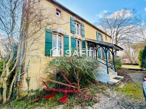   Maison de charme et de caract�re, jardin arbor� et d�pendances Maison - 6 pi�ce(s) - 155 m�