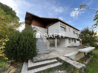  Maison � vendre 8 pi�ces 184 m�